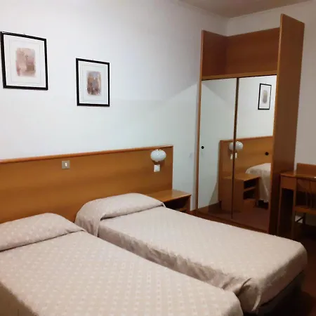 Albergo Ristorante Cicin Casale Corte Cerro Extérieur photo
